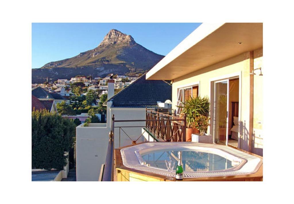 Beachside Villa & Penthouse Cape Town Exterior photo